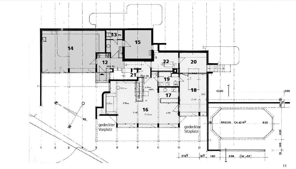 Grundriss mit Poolanlage
