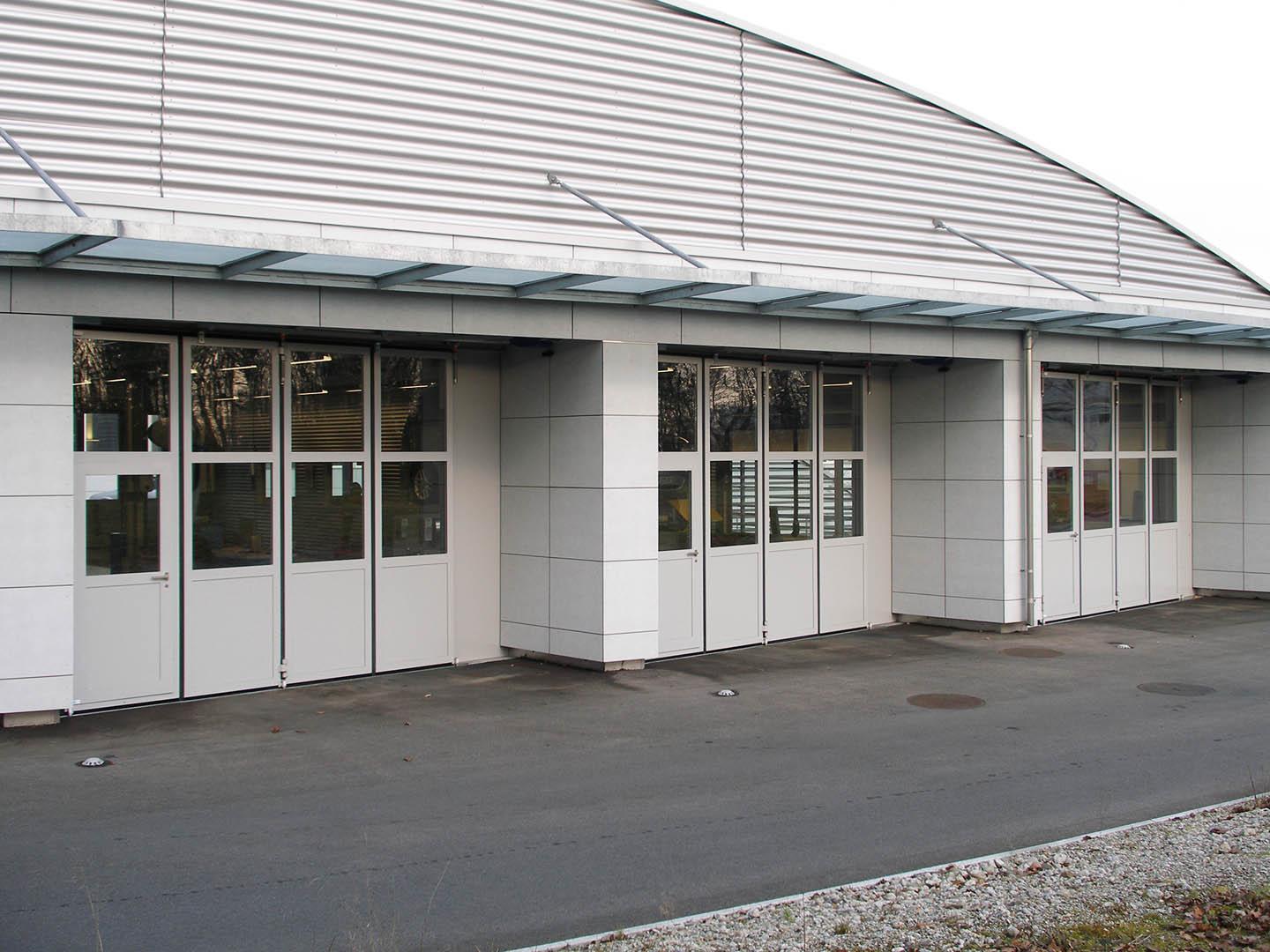 Schiebefalttore TCS Volketswil